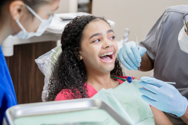 Best Emergency Tooth Extraction in Meron Park, CA